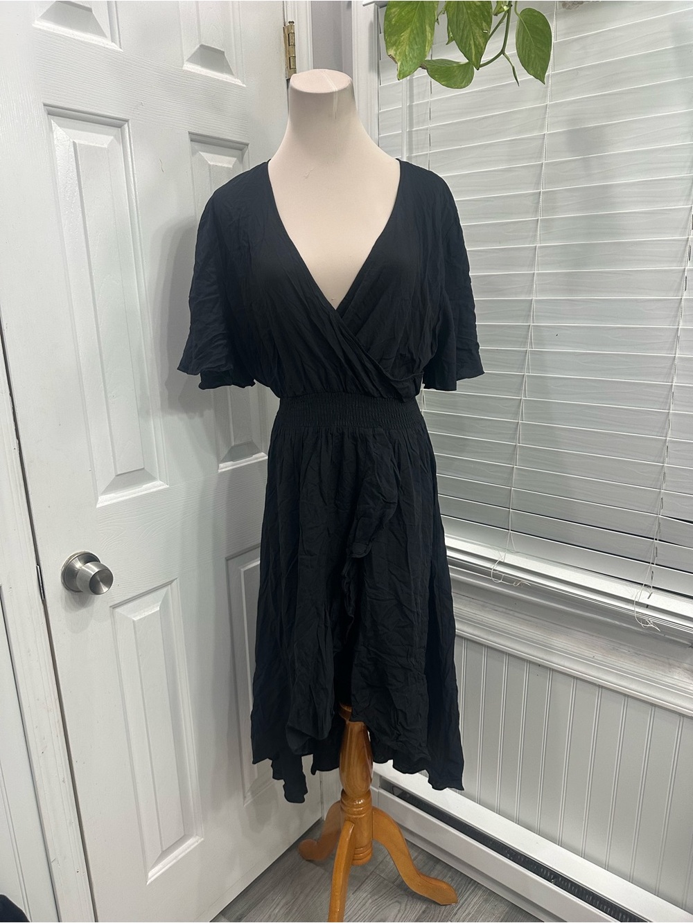 V-Neck Black Smocked-Waist Midi Dress
